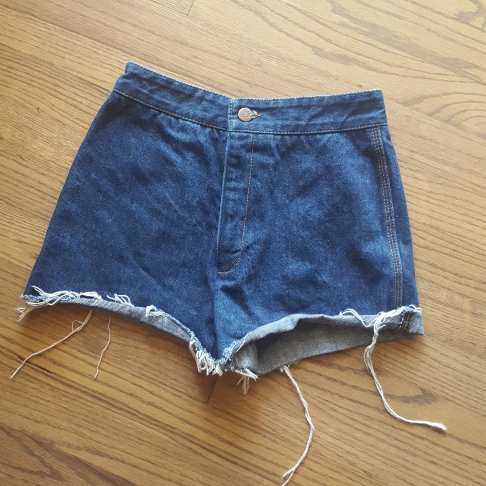 VINTAGE Cut-Off High Rise Jorts Bootie Shorts